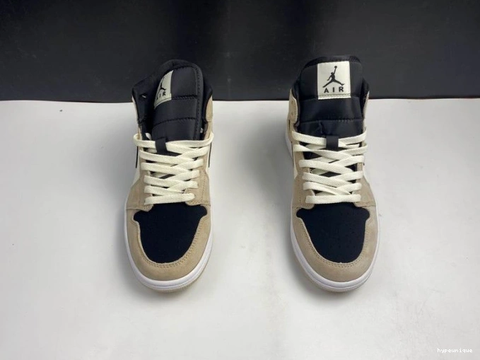 HYPE Jordan Mid Air -800 'Barely 1 BQ6472 Orange' 0822